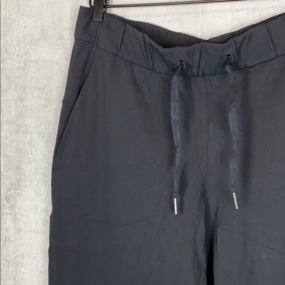 Lululemon athletica “On the Fly” Black Pants, Full length, VGUC - Picture 3 of 9